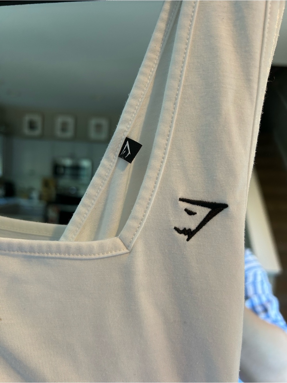 Gymshark White Square-Neck Tank with High-Low Hem - Picture 4 of 4